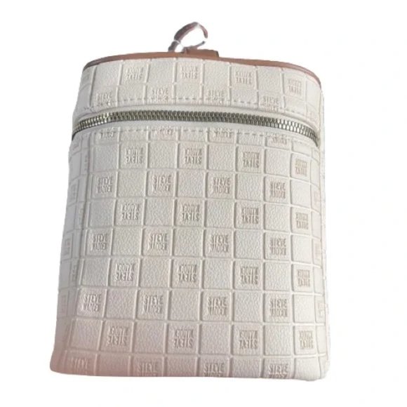 NWT Oatmeal & Tan Steve Madden Embossed Cosmetic Bag with Pouch - Picture 9 of 10